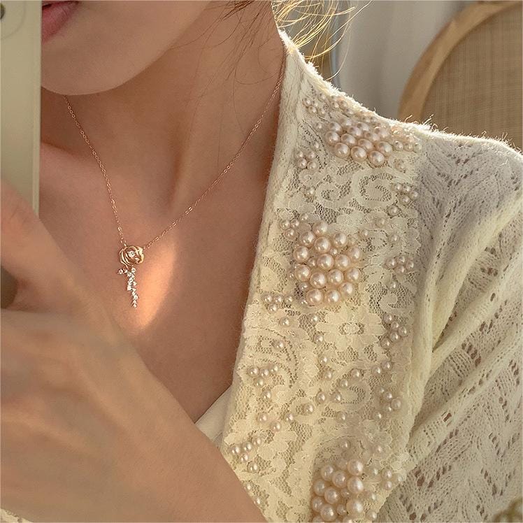 Dainty CZ Inlaid Rose Necklace