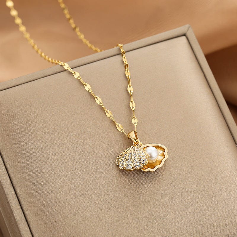 Dainty CZ Inlaid Pearl Shell Pendant Chain Necklace