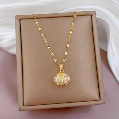 Dainty CZ Inlaid Pearl Shell Pendant Chain Necklace